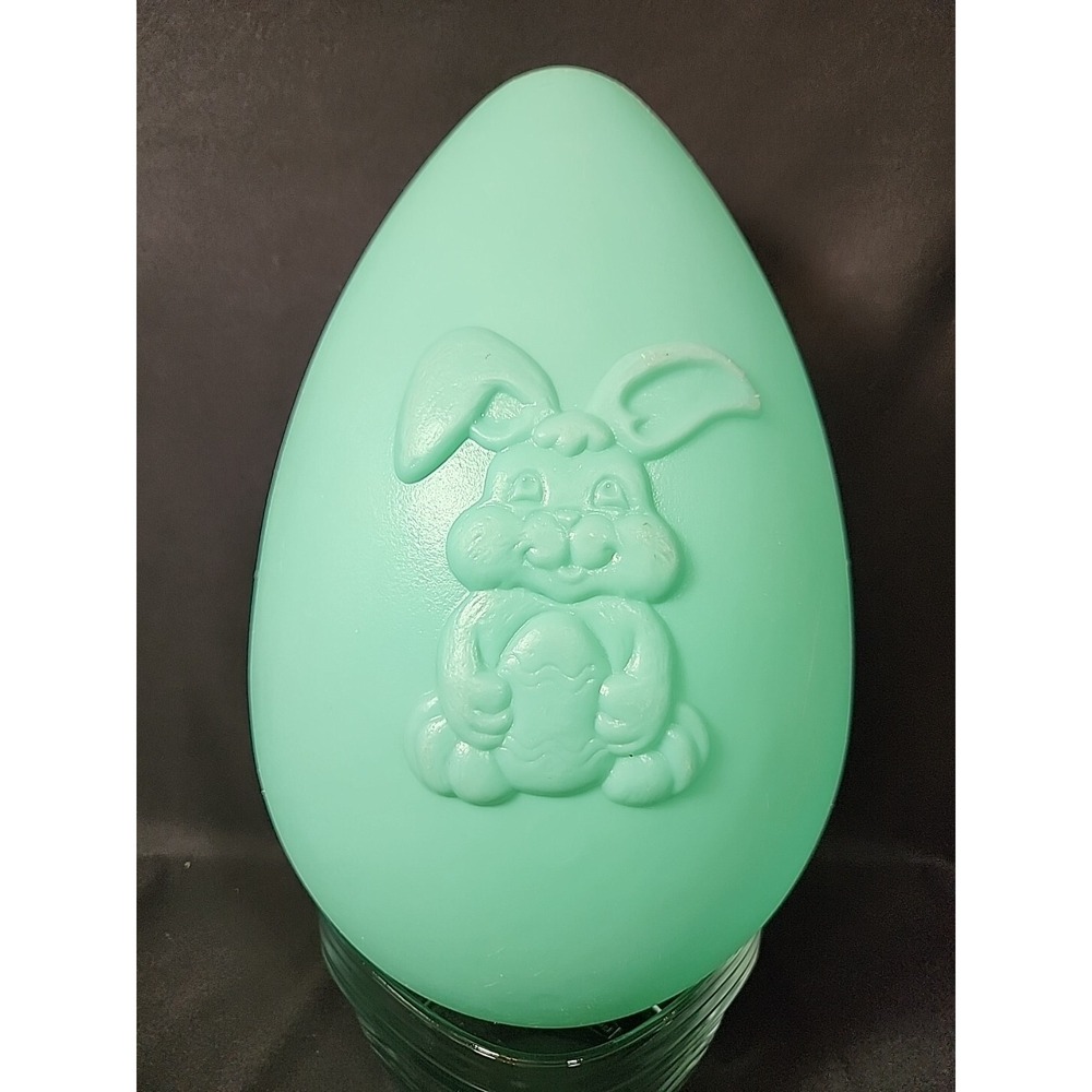 Grand Venture 1998 Blow Mold Easter Egg 14" Grand Embossed Bunny Rabbit Decor